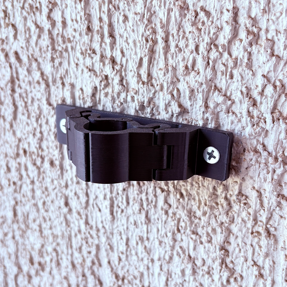 Organizador-de-escobas-de-pared-Mimados-uso-1